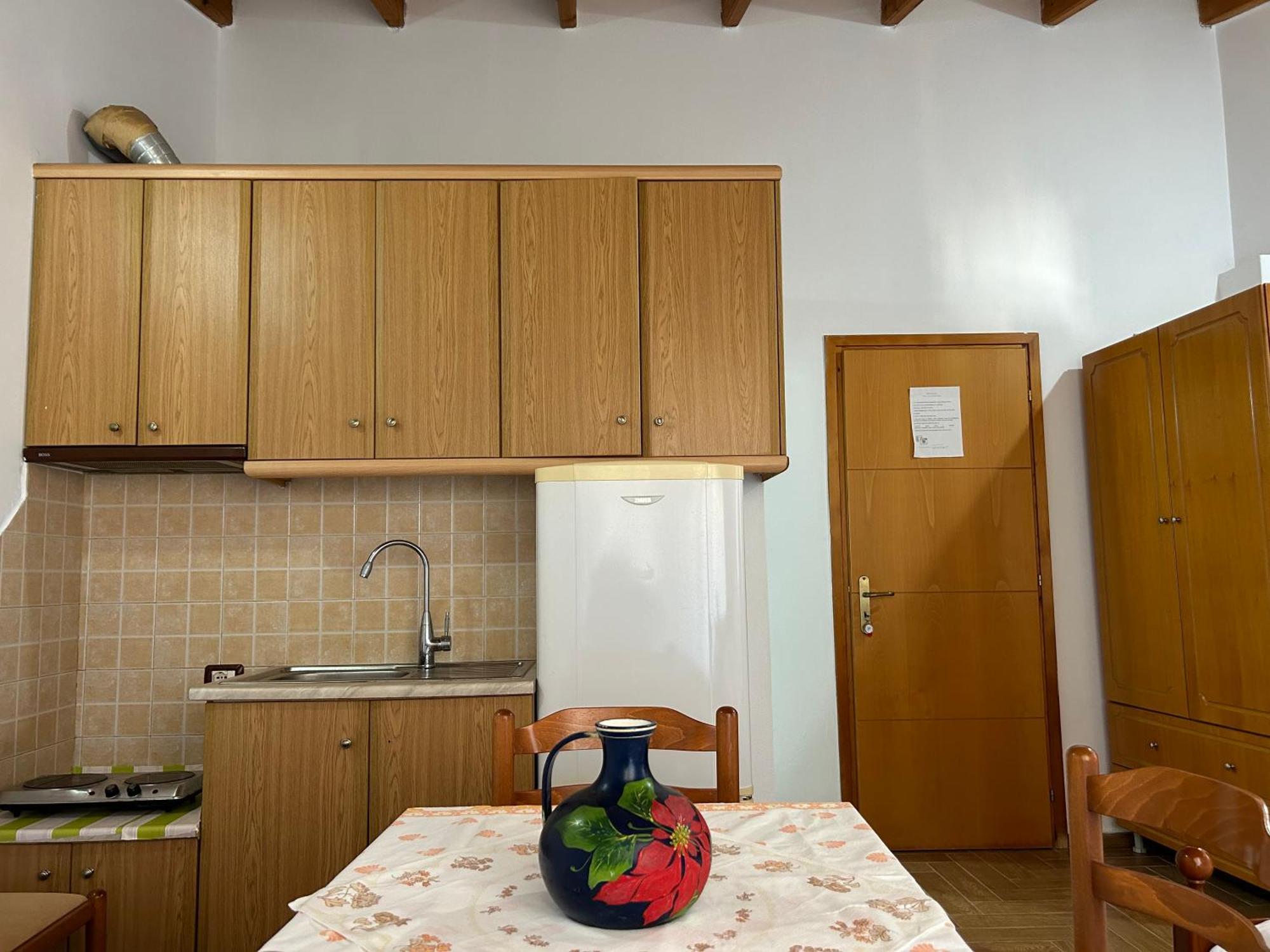 Caushi Apartments Ksamil Exterior foto
