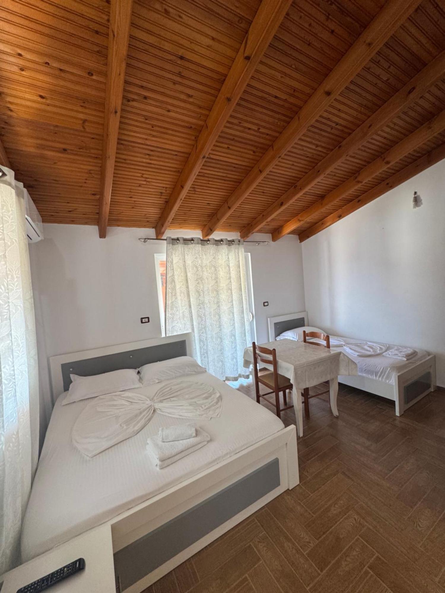 Caushi Apartments Ksamil Exterior foto